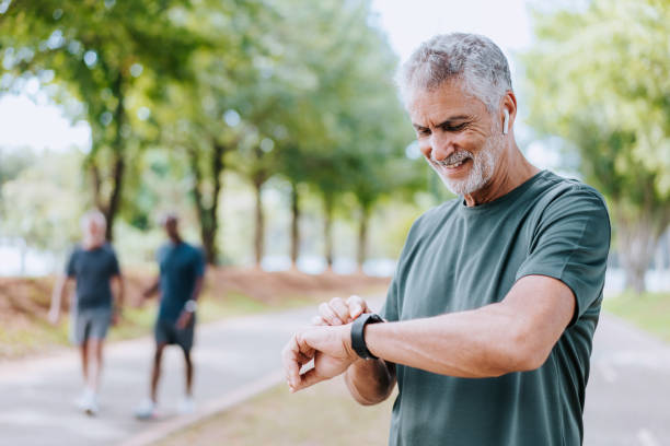 Worried about falls? Explore 2026's top smartwatches for senior safety. From the budget-friendly SafeLink to the Apple Watch, we break down the best niche for every lifestyle.